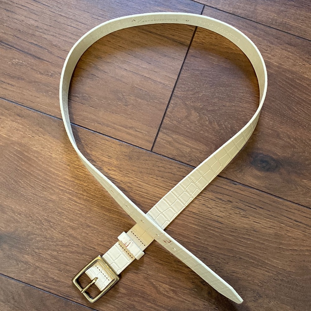 Anthropologie Croc Square Buckle Belt in Cream, Size M
